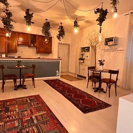 Casa Francigena Panzió Vetralla Kültér fotó